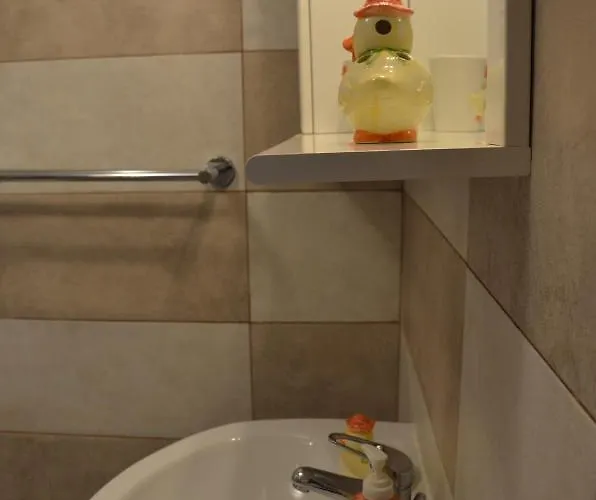 Casa Di Sam, * Venecia